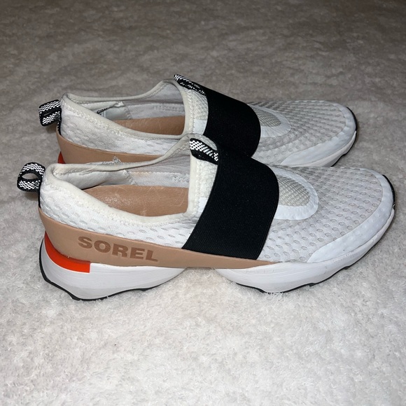 Sorel Kinetic Impact Strap sneakers white and black - Picture 1 of 5